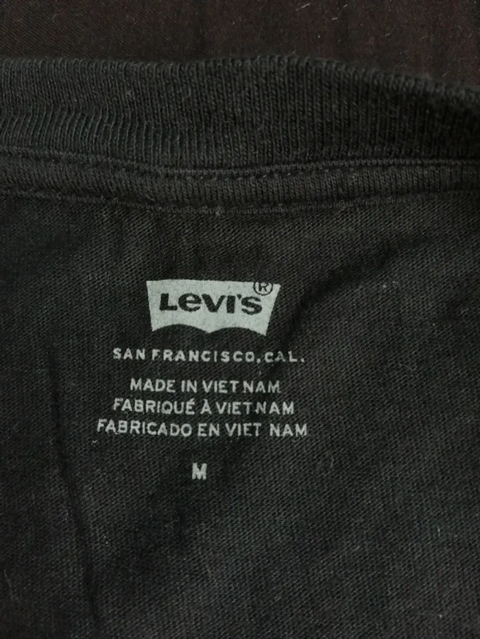 Top noir écriture multicolore / Levi's / (M) - photo numéro 4