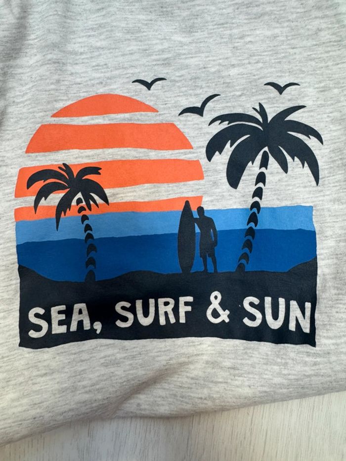 TEE shirt TAO 6 ans - photo numéro 2