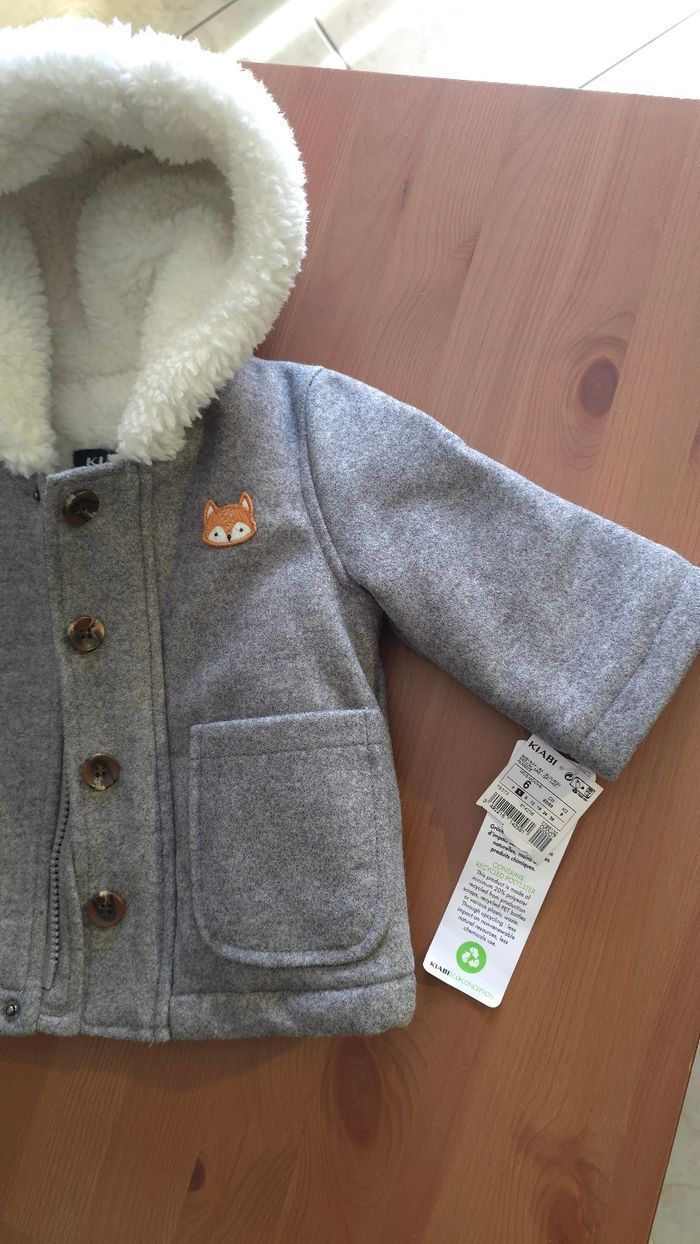 NEUF (non porté)🏷 😍🤩💙 superbe manteau chaud 6 mois garçon 😍🤩💙 - photo numéro 4