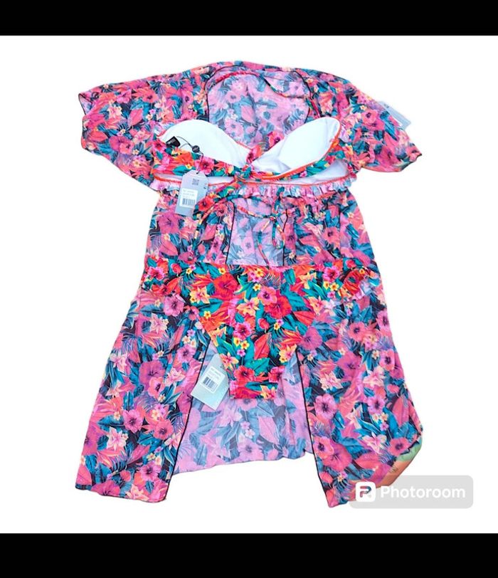 Magnifique maillot de vains neuf taille L - photo numéro 2