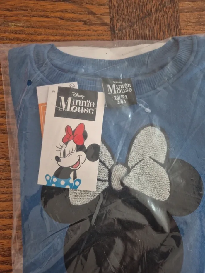 Pull minnie 3-4 ans (98-104 cm) - photo numéro 3