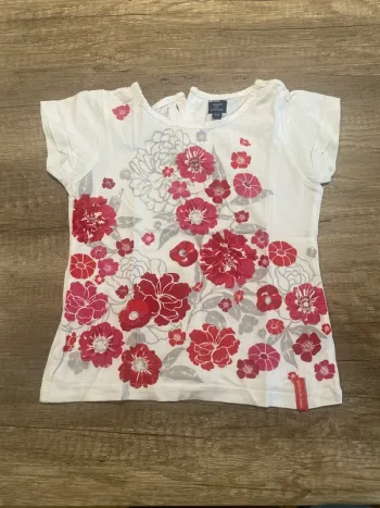 Tee shirt