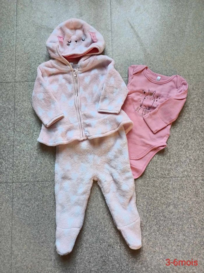 Lot 3 mois fille - photo numéro 11