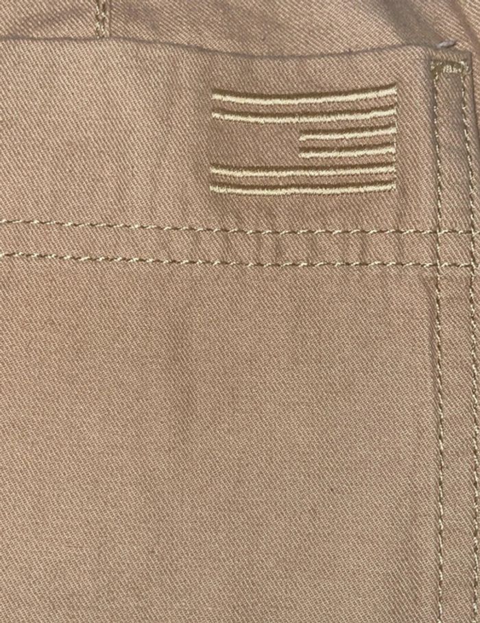 🚨 Chinos Tommy Hilfiger. Taille 36. - photo numéro 4