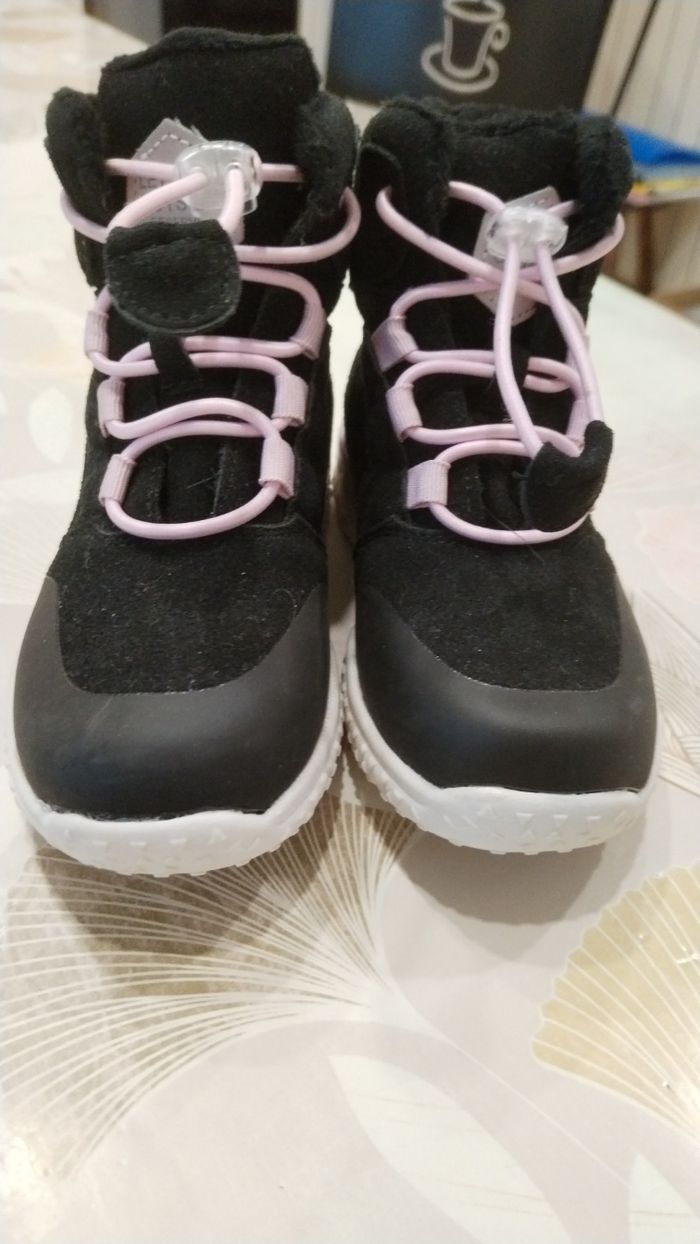 Bottes de neige/ randonnées Reserved 28 - photo numéro 7