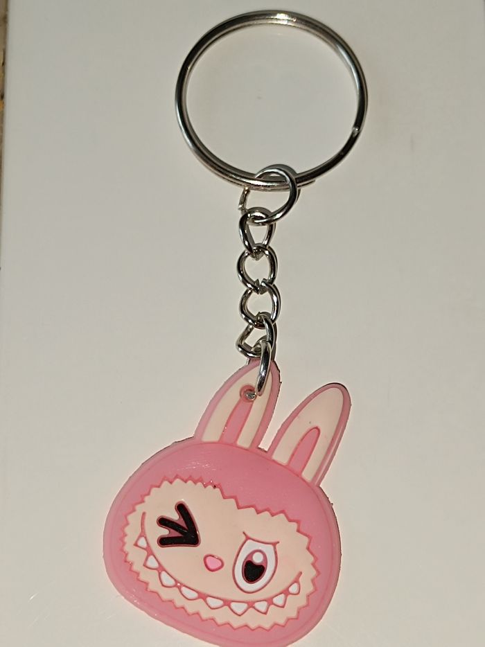 Porte clef labubu 🩷 1€