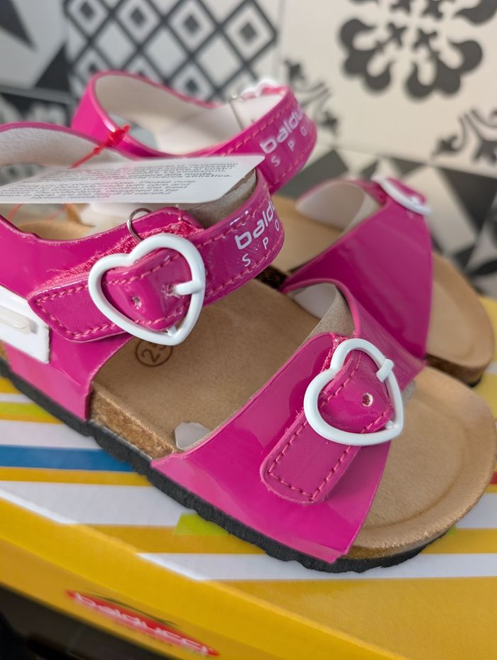 Sandales d'été fille. Taille 23. Neuf. Balducci - photo numéro 10