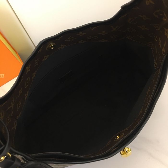 Louis Vuitton M12940 - photo numéro 9
