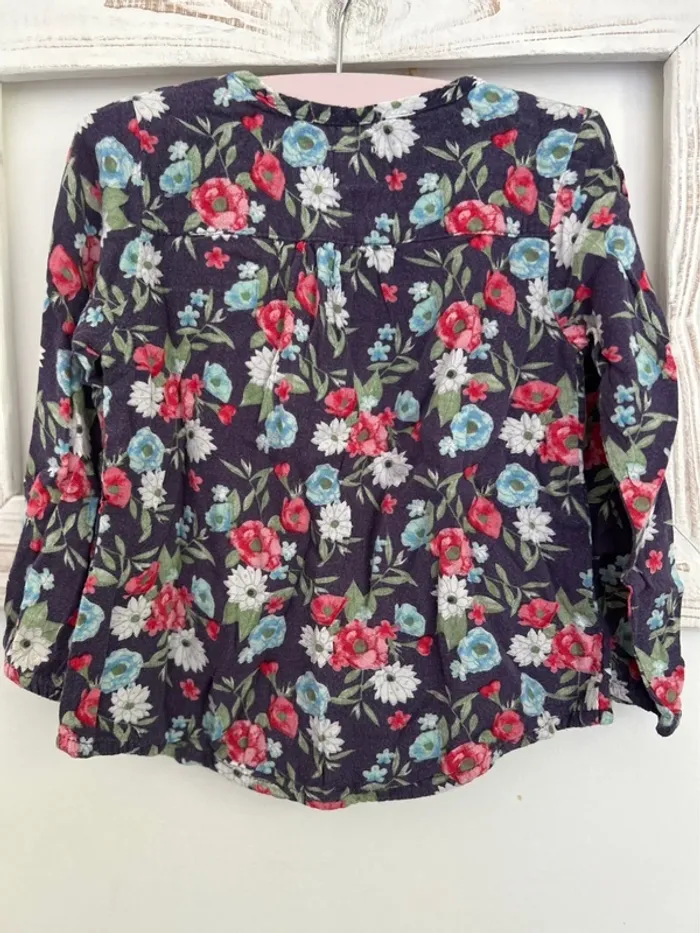 Chemise fleurie taille 24 mois - photo numéro 4