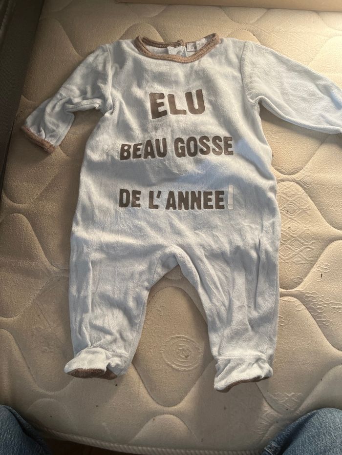 Pyjamas bébé