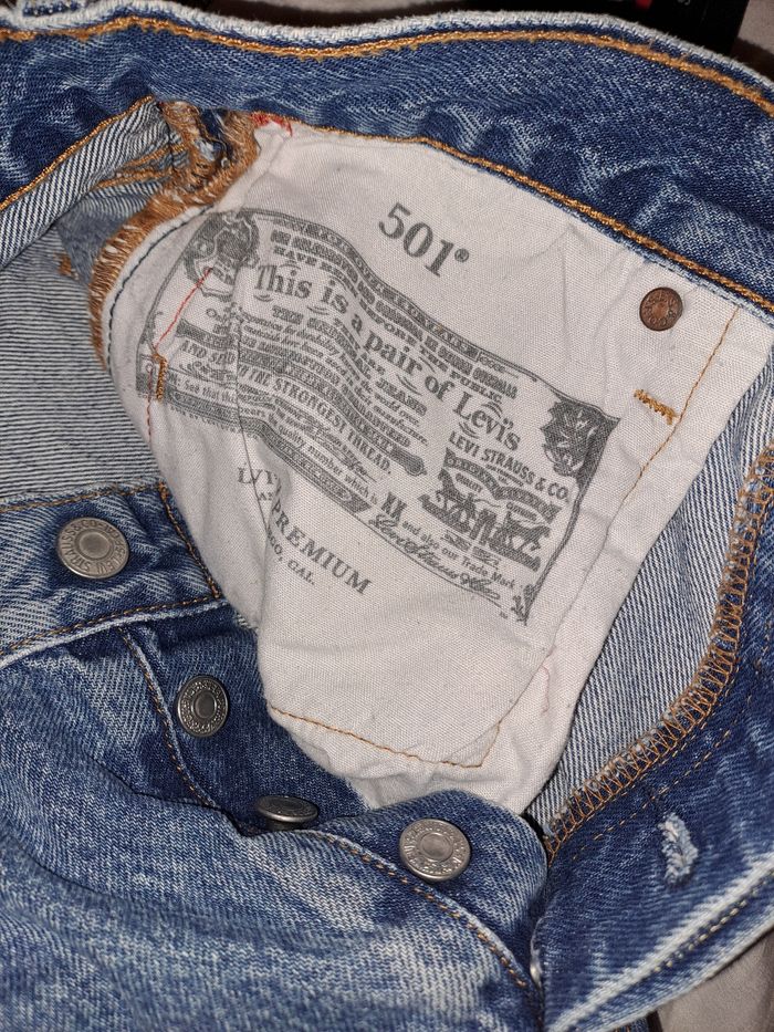 Short en jean levi's taille 38 - photo numéro 4