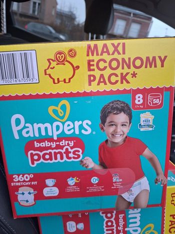 Carton pampers pants t8