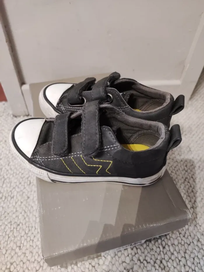 Chaussures "creeks" grises à scratch - 25 - photo numéro 2
