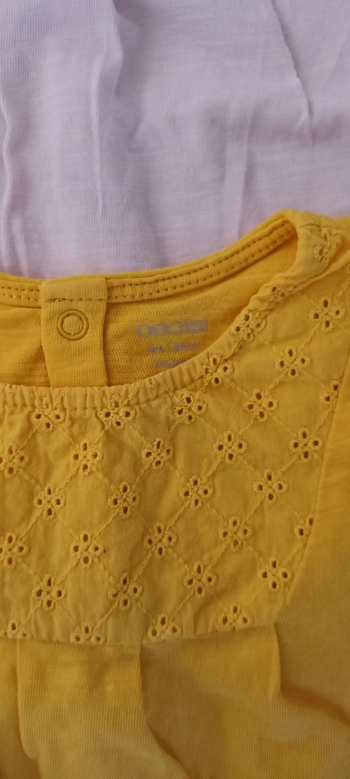 Lot t shirts - photo numéro 2