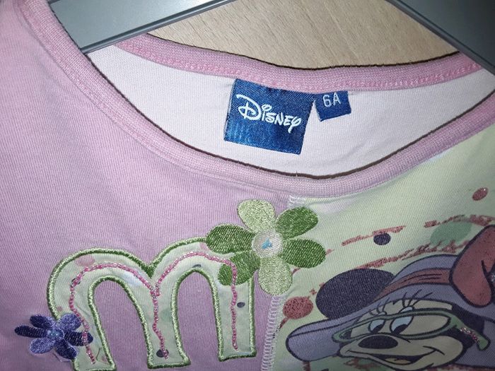 🏵 Tee Shirt MINNIE en 6 ans 🏵 - photo numéro 2