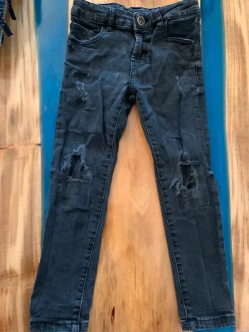Jean Slim Zara taille 6 ans