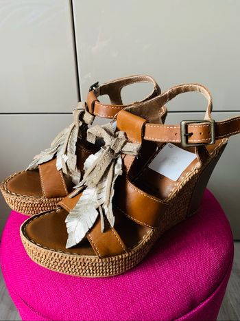 Sandales compensées taille 37