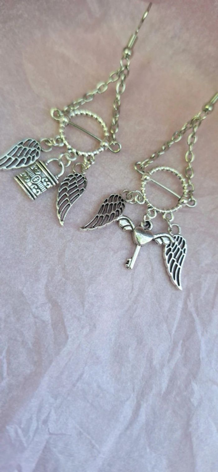 boucles d’oreilles ailes et breloques vintage - photo numéro 3