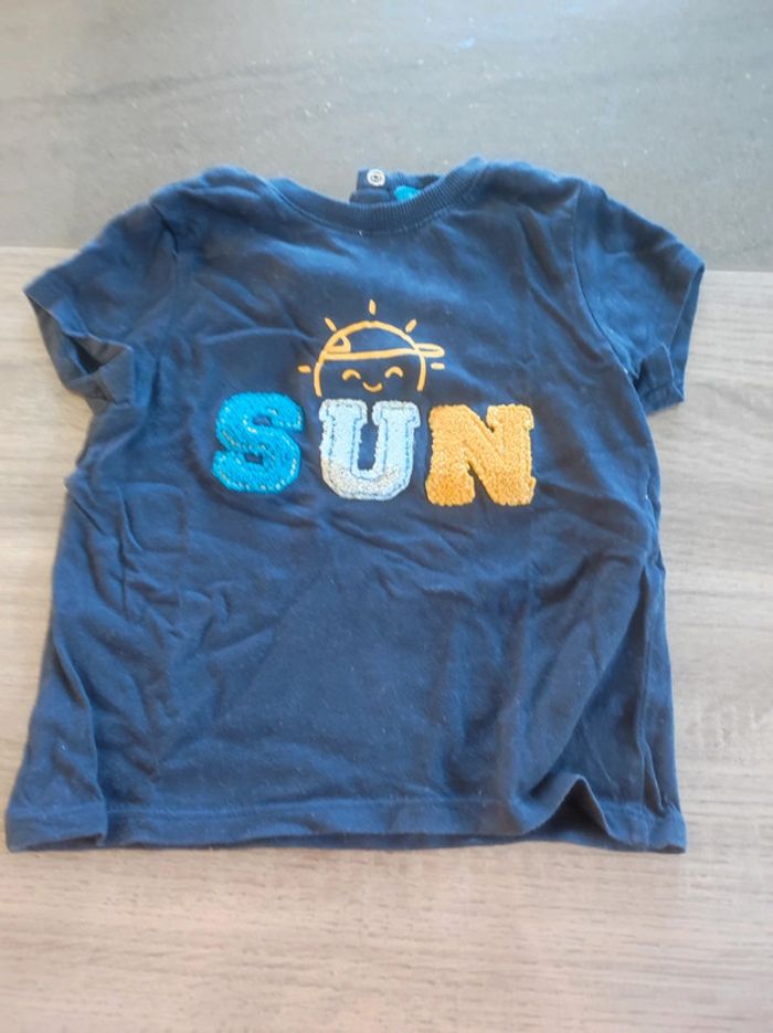 Lot 16 tee shirts 18 mois - photo numéro 4