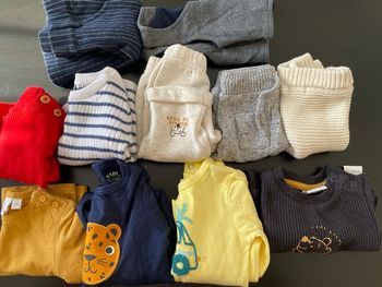 Lot vêtements 1mois garçon 