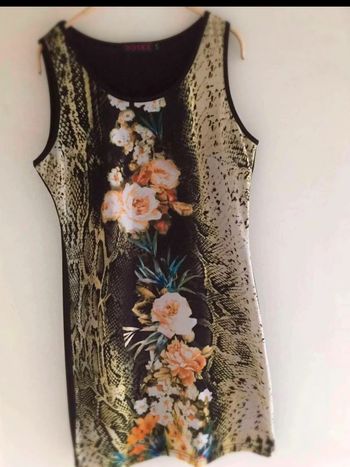 Robe  mini  fleurs  Taille S