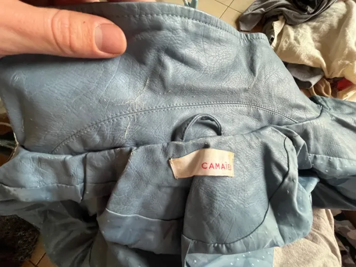 Veste simili cuir taille S - photo numéro 2