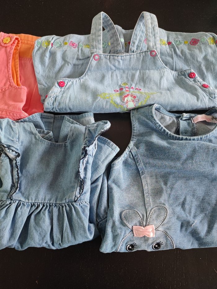 Lot robes 6 mois - photo numéro 2