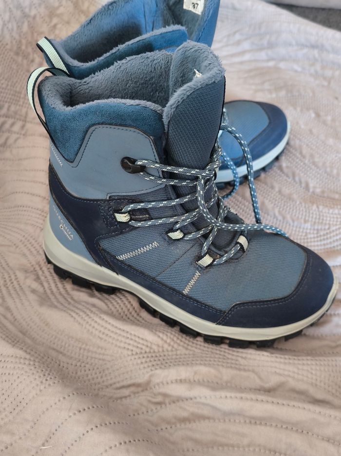 Chaussures Bottes de randonnée fourrées chaudes imperméables neige quechua bleues  t37 - photo numéro 2