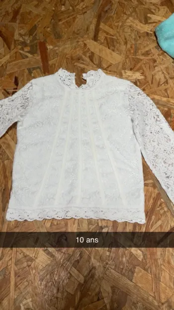Haut dentelle