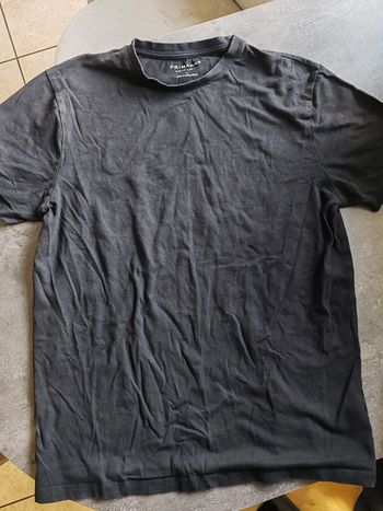 Tee shirt