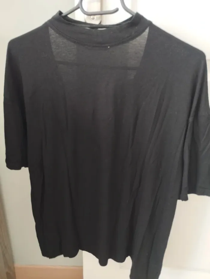 Tee shirt noir col en V Zara S - photo numéro 2