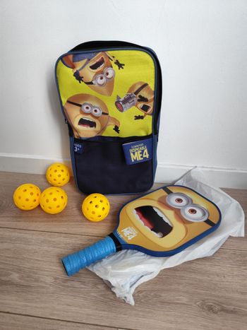 2 Raquettes 4 balles minion + sac moi moche et Méchant 4
Neuf jamais servi