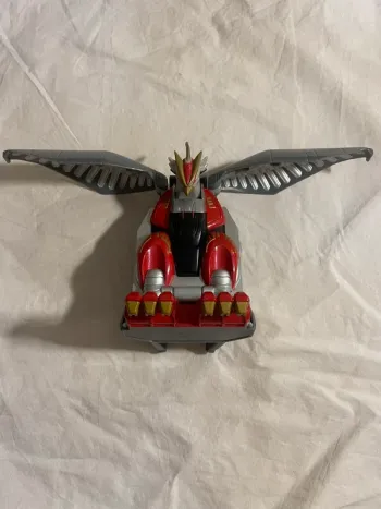 Dragon Rouge Bandai 2001