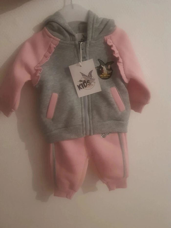 Ensemble bébé 3 mois - photo numéro 3