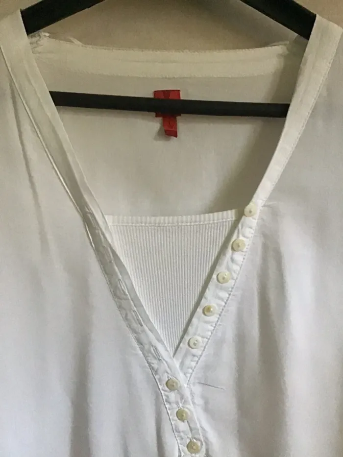 Blouse Miss taille 38 - photo numéro 2