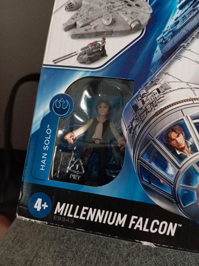 Millenium Falcon - photo numéro 2
