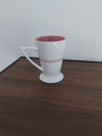 Mug Avon