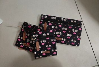 Lot de 3 pochettes cabaïa noires bisous