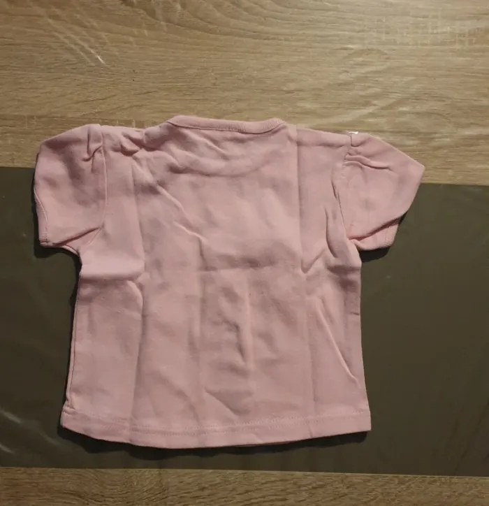 T-shirt rose - photo numéro 2