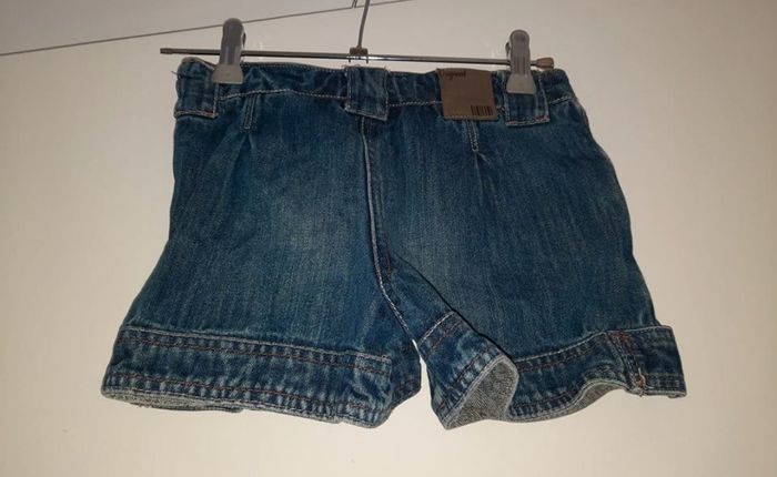 Short tex taille 8 ans - photo numéro 3