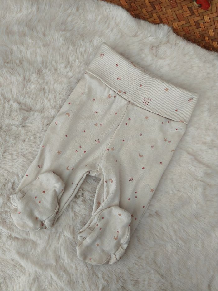 Legging ~ 1 mois - photo numéro 3