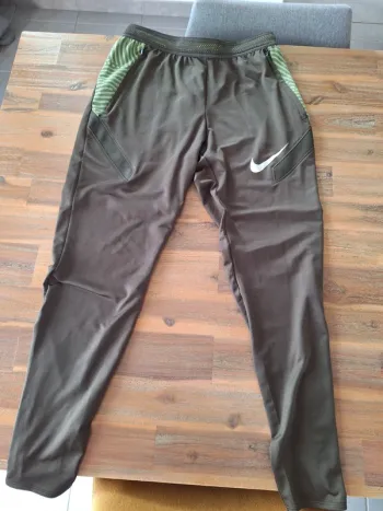Jogging femme Nike taille M