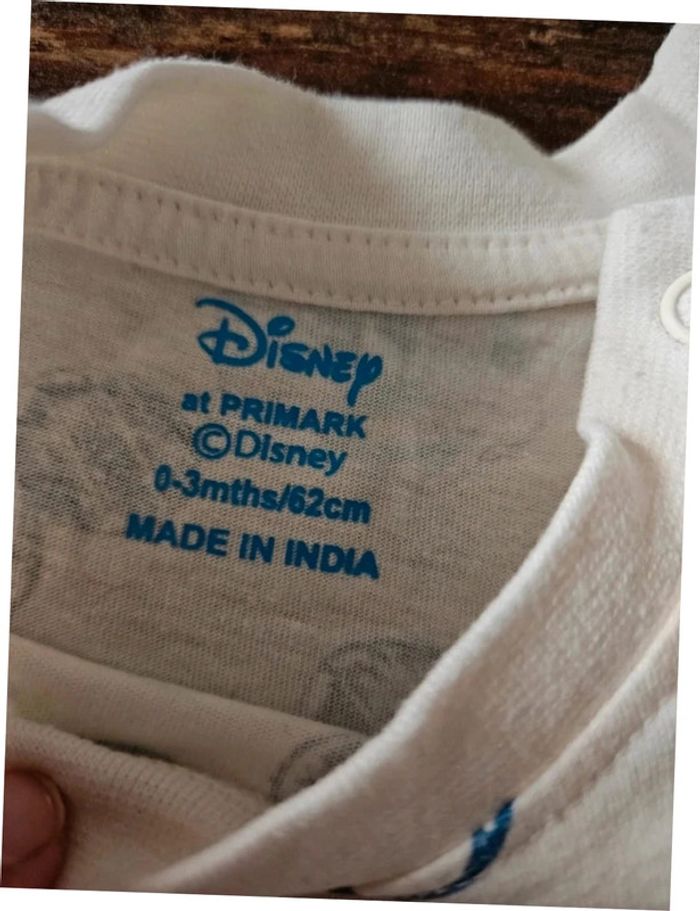 Ensemble Mickey t-shirt et short 3 mois - photo numéro 2