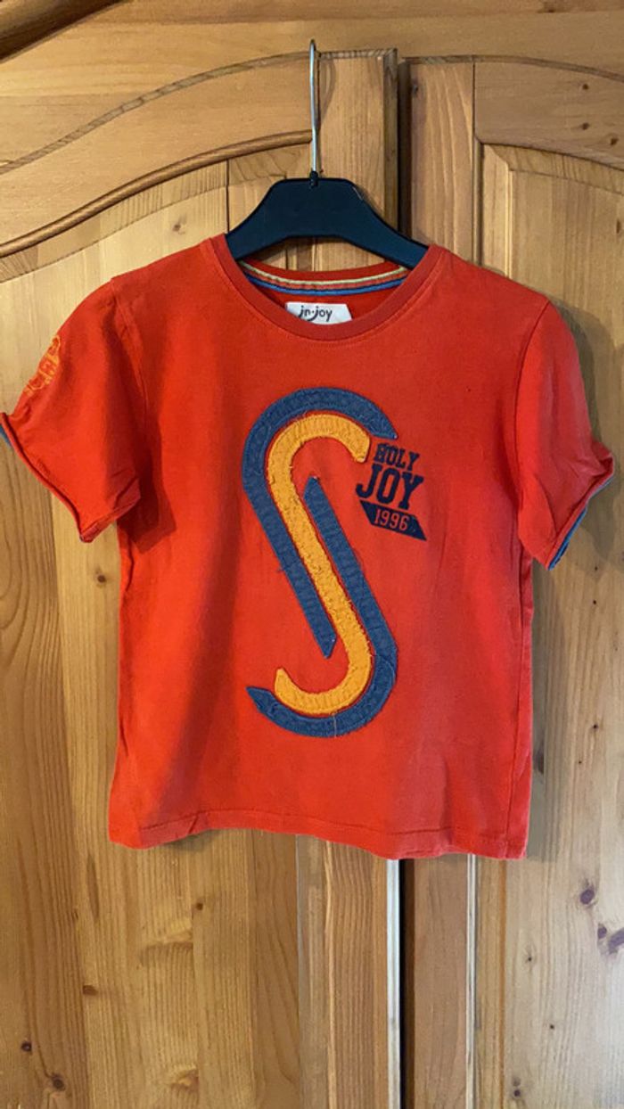 T shirt