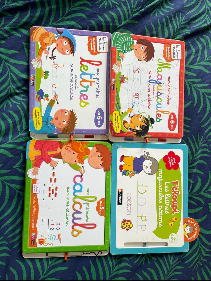 Lot de 4 ardoises pour apprendre les lettres