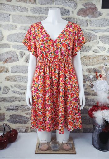 Robe fleurie éclatante multicolore Femme taille 54 marque Missguided 🌺