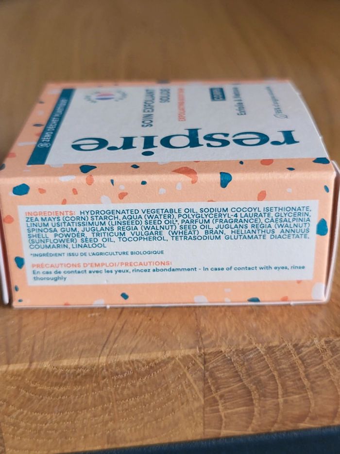 Soin exfoliant solide pour le corps Respire - Neuf - photo numéro 5
