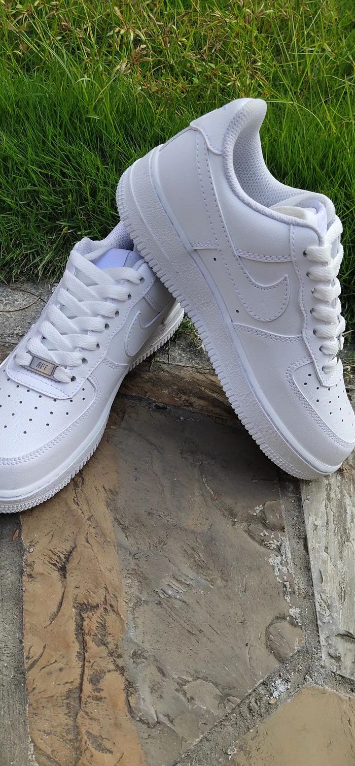 Nike Air Force 1 Low '07 White 44.5 - photo numéro 7
