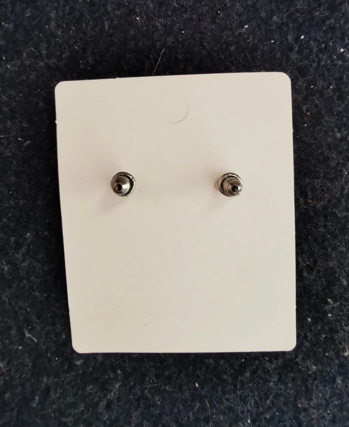 Boucles d'oreilles nacrées - photo numéro 3