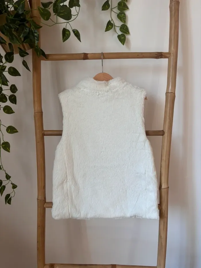 Sweat-shirt sans manches - photo numéro 3
